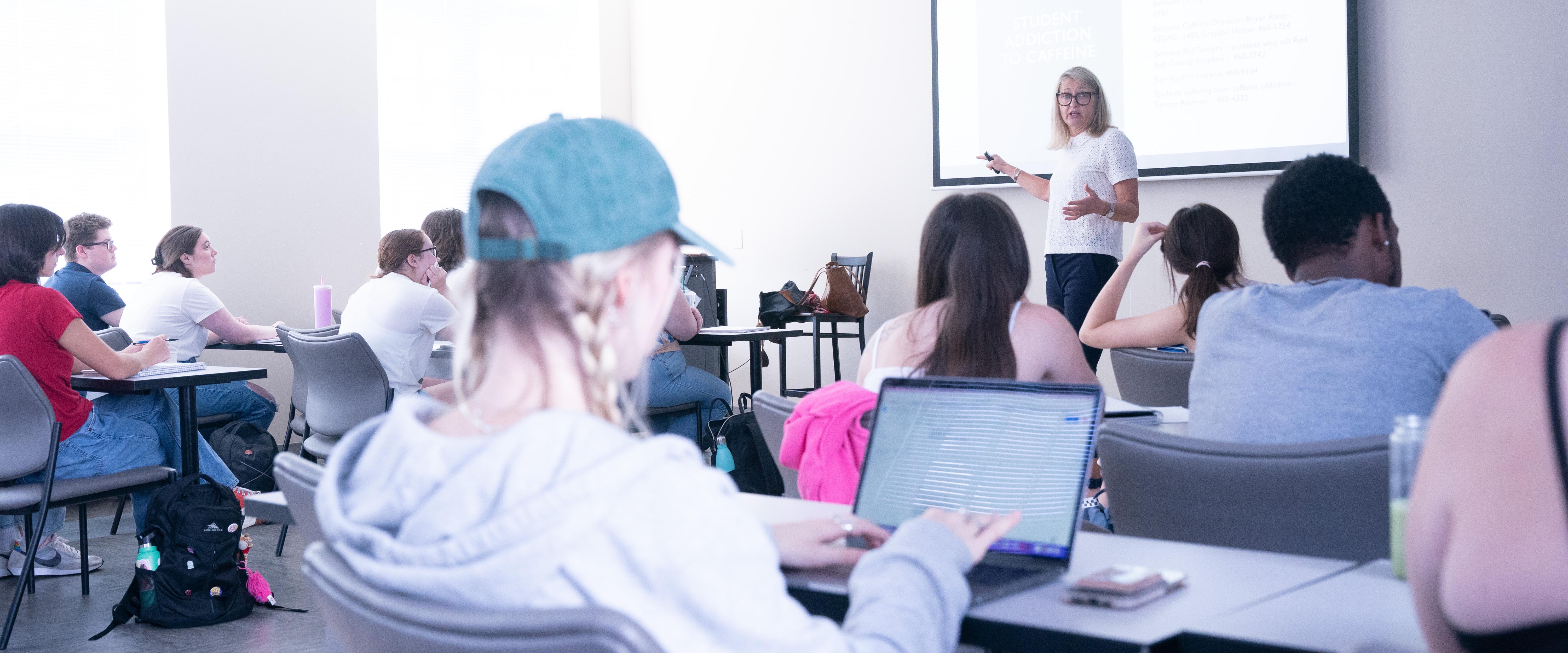 Dorren Robinson teaches Journalism class