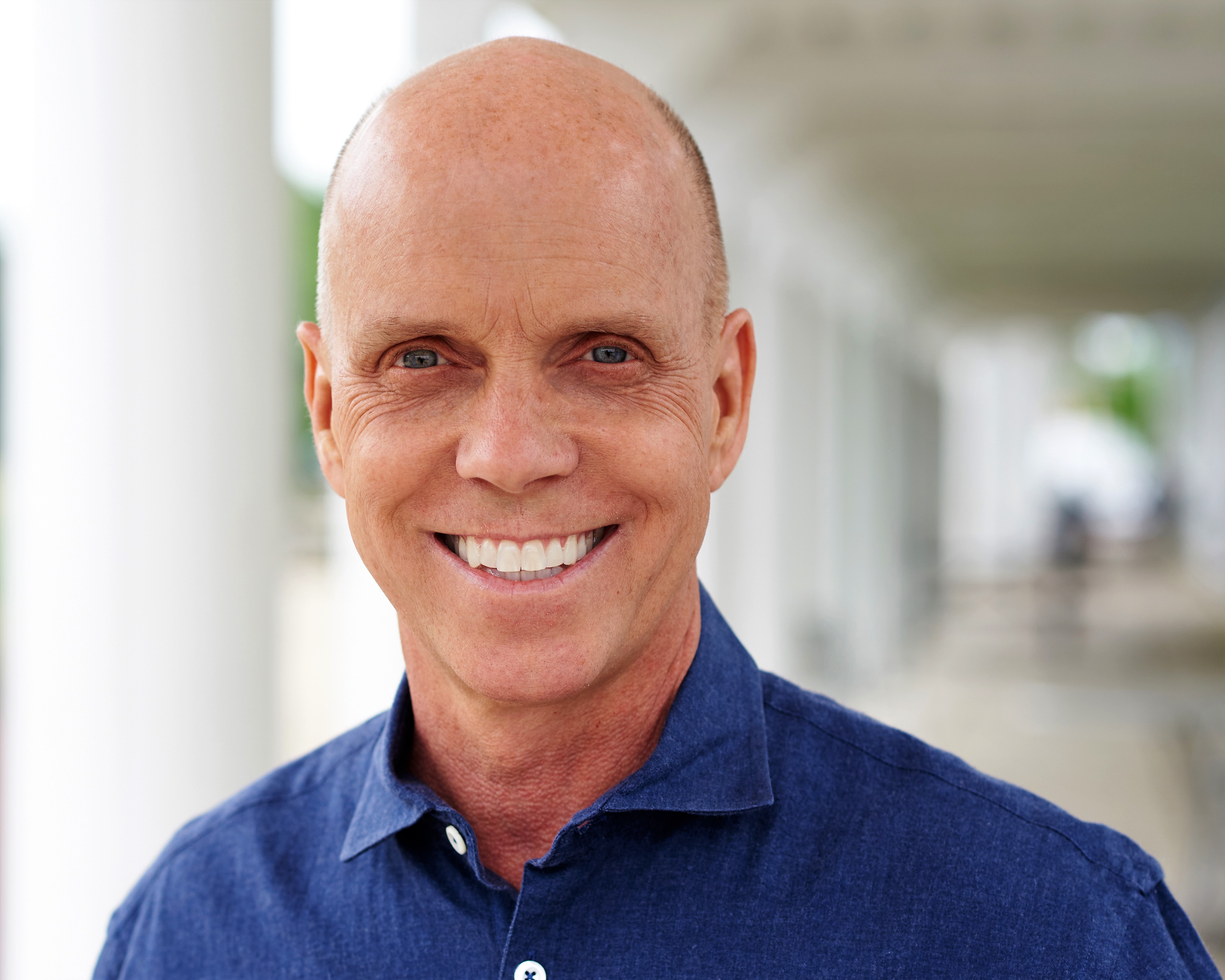 Headshot of Scott Hamilton