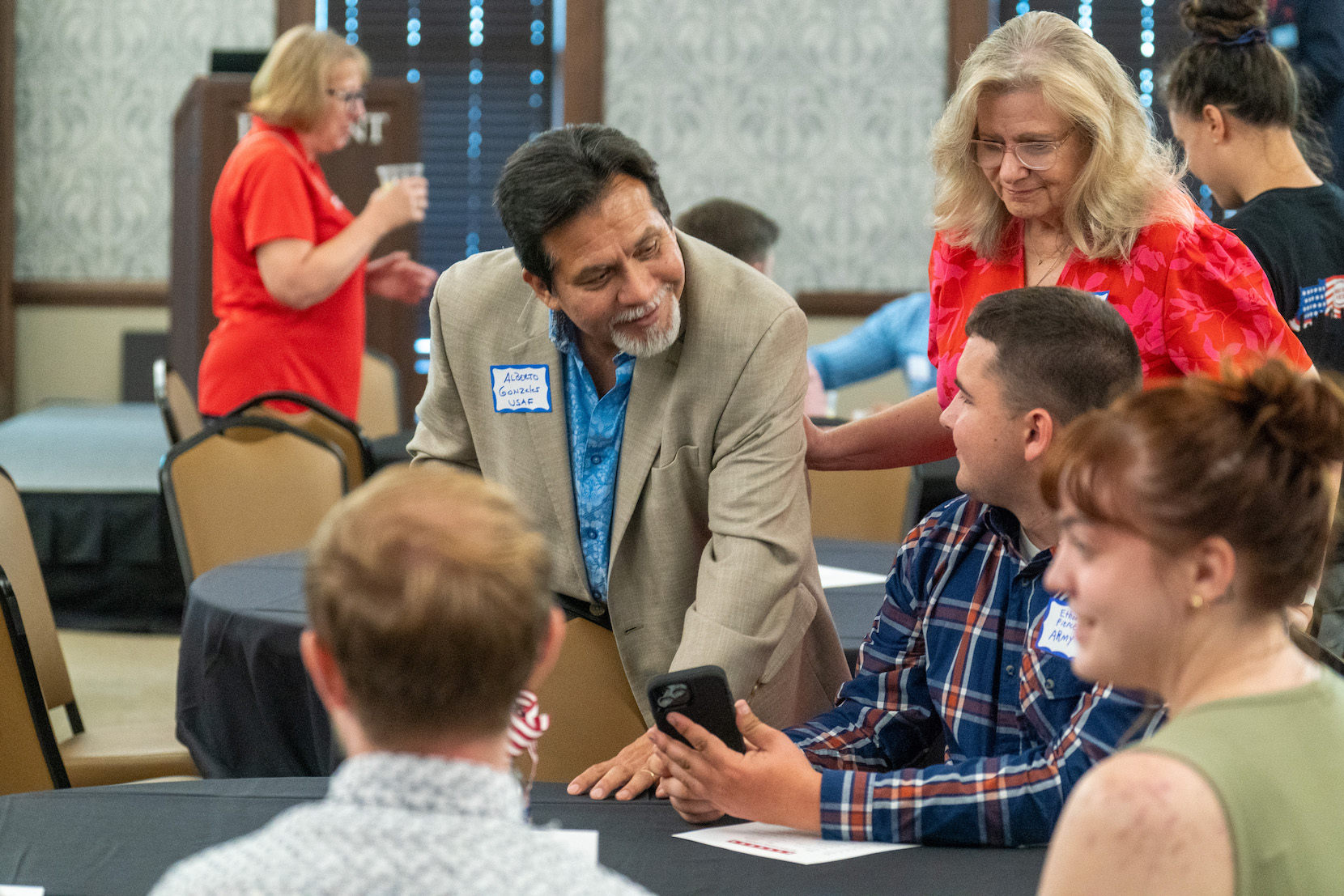 Alberto R. Gonzales, College of Law Dean, speaks to attendees of the Veterans Dinner