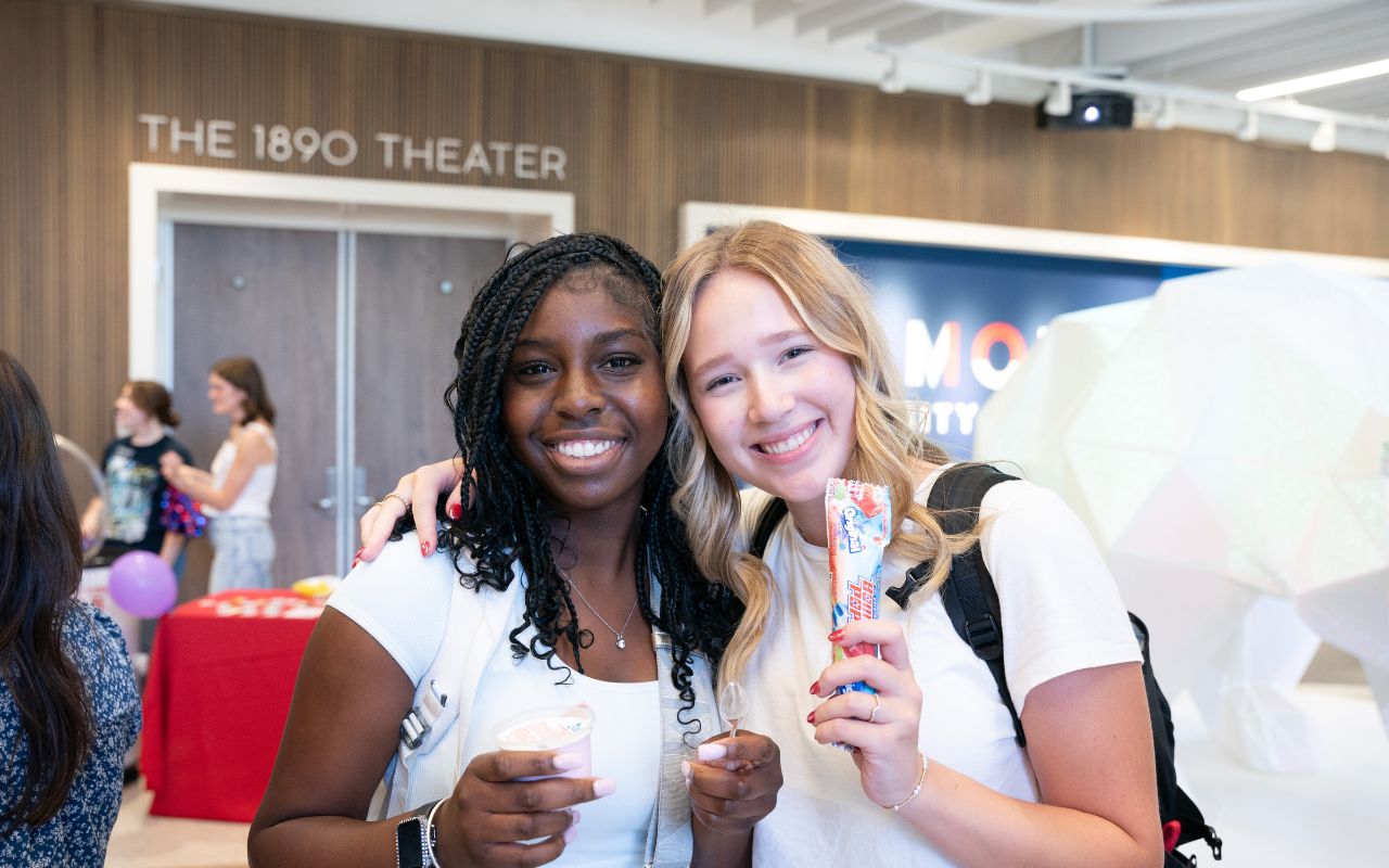 Students pose at Popsicles with President Pop-Pop