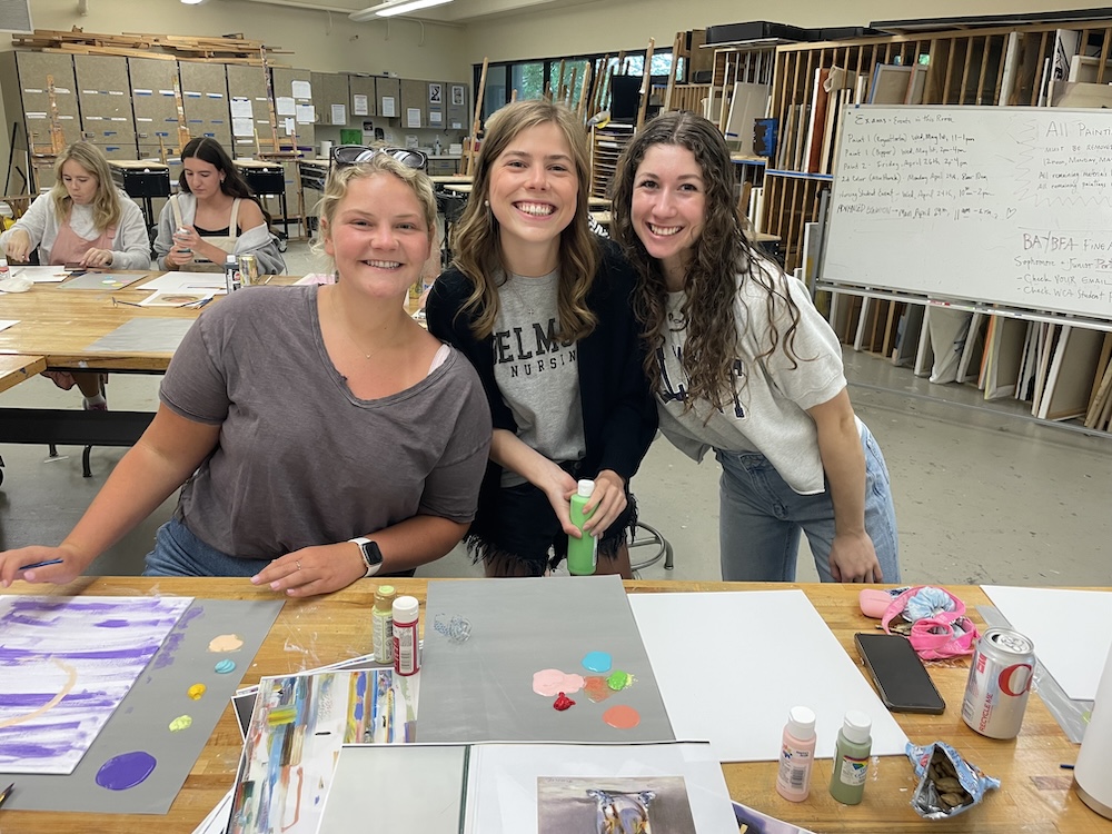 Nursing students at Brushes and Bites