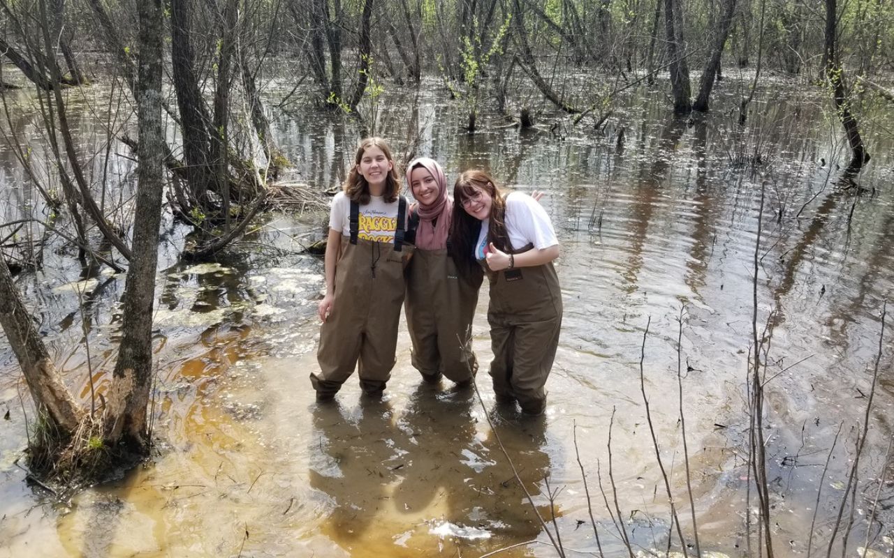 Students collecting samples along the Cumberland River